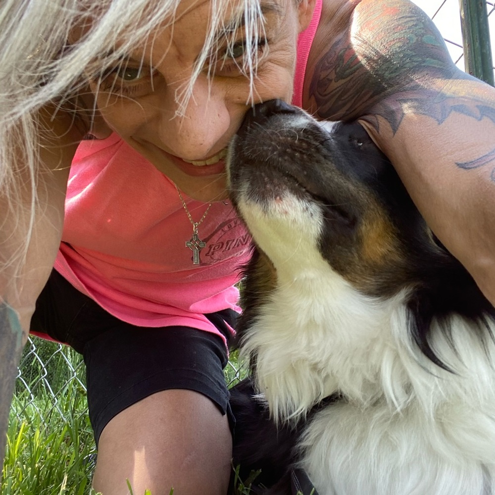 I’m Kriss and this is my Wiggle Butt sidekick Sparrow! - Picture 5 of 7